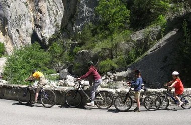 Escapade à vélo au fil du Bès