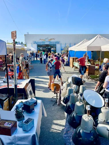 Grande brocante antiquités