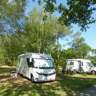 Camping Les Ourmes