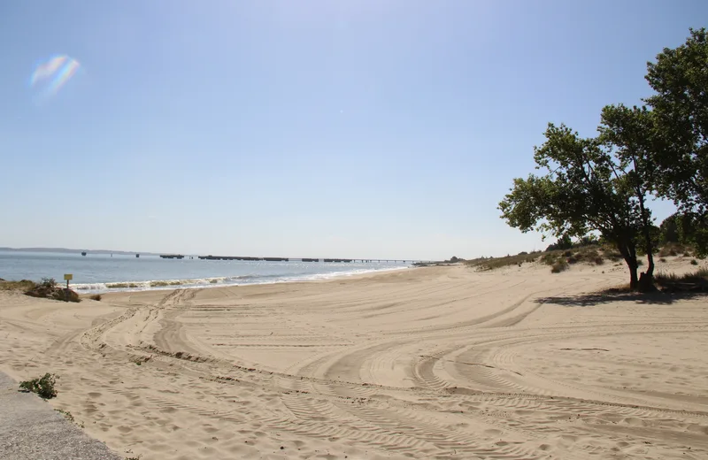 Plage surveillée de la Chambrette