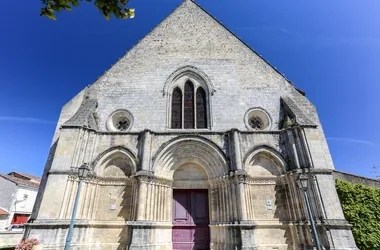 Abbatiale Notre-Dame de Guîtres