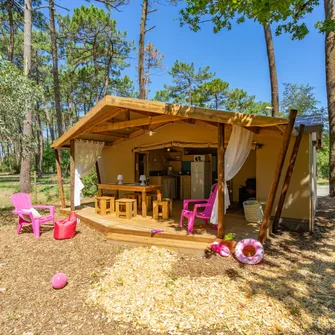 Camping Paradis des Pins – Soulac