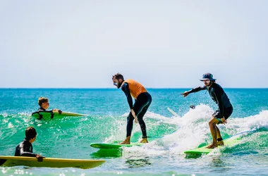 Twins Surf School