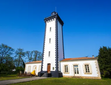 Exposition “SMAC” (Synérgies Médocaines des Artistes Créateurs) au Phare de Grave