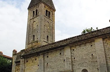 Clocher de l'église Saint-Pierre de Chissey-lès-Mâcon