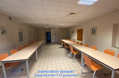 Salle de réunion - Organisation banquet jusqu'à 45 personnes