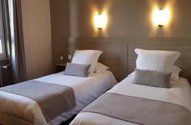 Hostellerie d'Heloise - Chambre double 2 lits simples