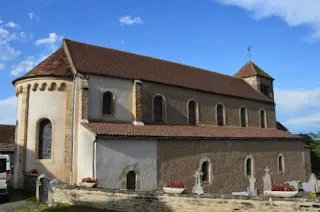 Saint-Ythaire : église