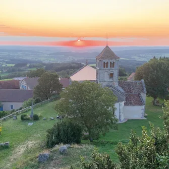 Des collines aux vieux villages – De Tramayes à Suin