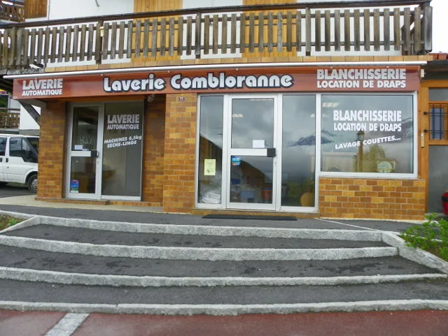 laverie_combloranne