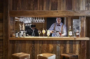 Bar en el valle de Alpen