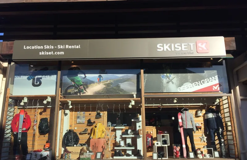 Ski and Bike store