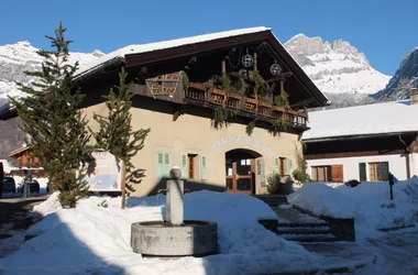 Casa alpina de invierno