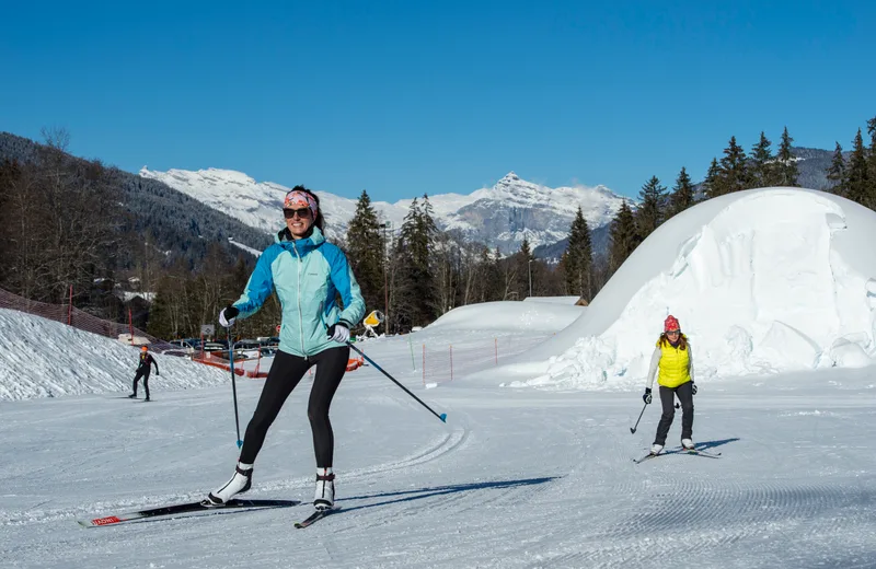 Skating on the slopes of the 4-season Nordic area of ​​Contamines-Montjoie
