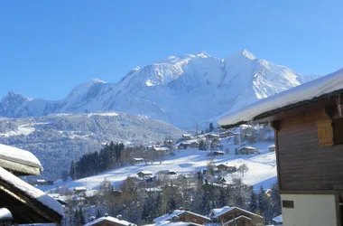 Village Mt Blanc