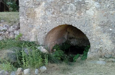 FONTAINE DE CUCUGNAN