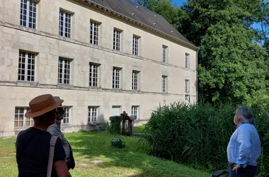 Visite de la ville de Valençay « Sur les Pas de Talleyrand »