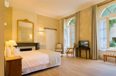 Chambre - Hôtel Le Grand Monarque, à Azay-le-Rideau - Val de Loire, France.