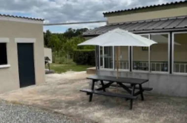 Maison avec plan d’eau Chez Anne et Jérôme