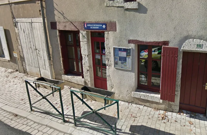 Bureau-Information-Touristique-Cheverny©OT-Blois-Chambord