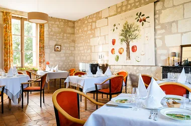 Restaurant Vincent Cuisinier de Campagne - Coteaux-sur-Loire, France.