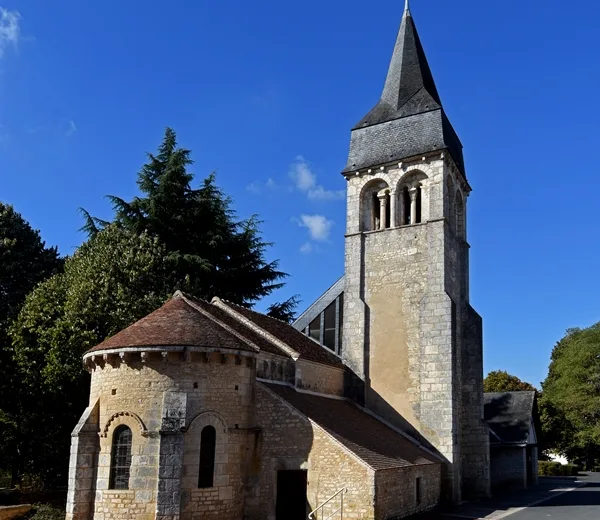 Eglise romane Saint-Laurent