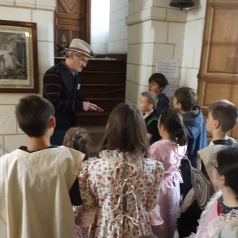 Visite spéciale : le château raconté aux enfants