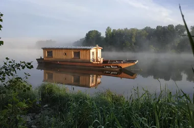 Outre-Loire