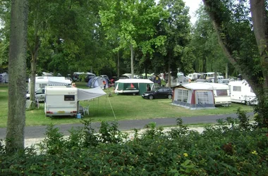 Emplacements - Camping Au Coeur de Vendôme
