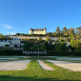 Musée de la Vigne et du Vin du Château Moncontour