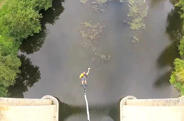 Accroduc – Saut à l’élastique