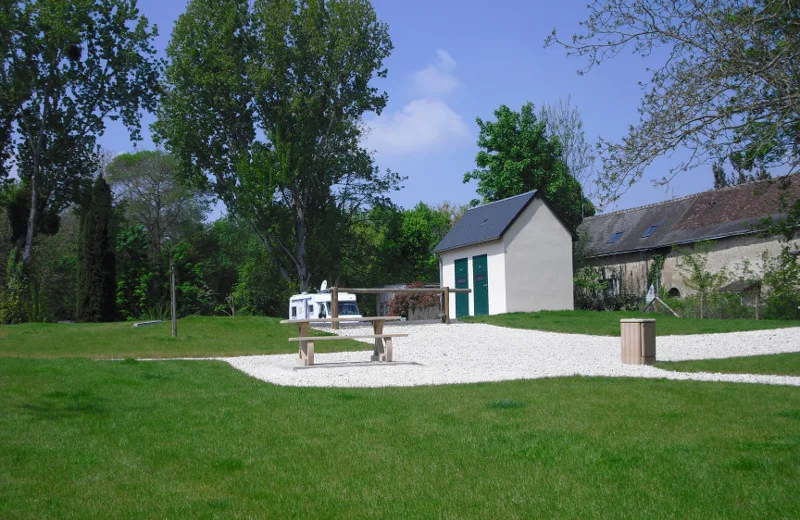 Aire de services camping-cars - Vouvray
