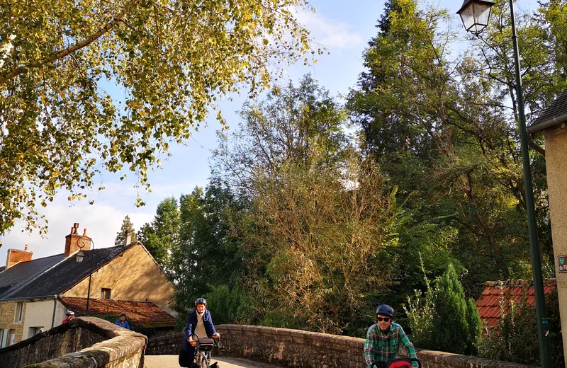 Saint-Jacques-de-Compostelle à Vélo (V56)