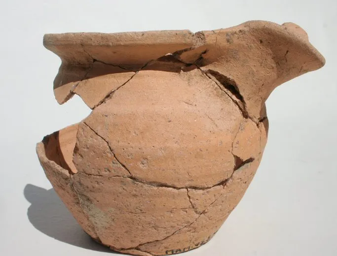 poterie de l'époque mérovingienne