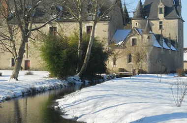 Noël au château de Fougères-sur-Bièvre – Spectacle