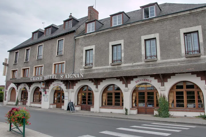 Grand-Hotel St Aignan-Facade©Grand-Hotel