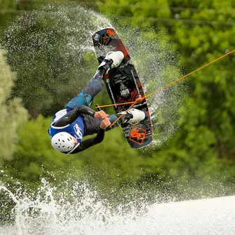 Téléski nautique de Fontaine-Simon