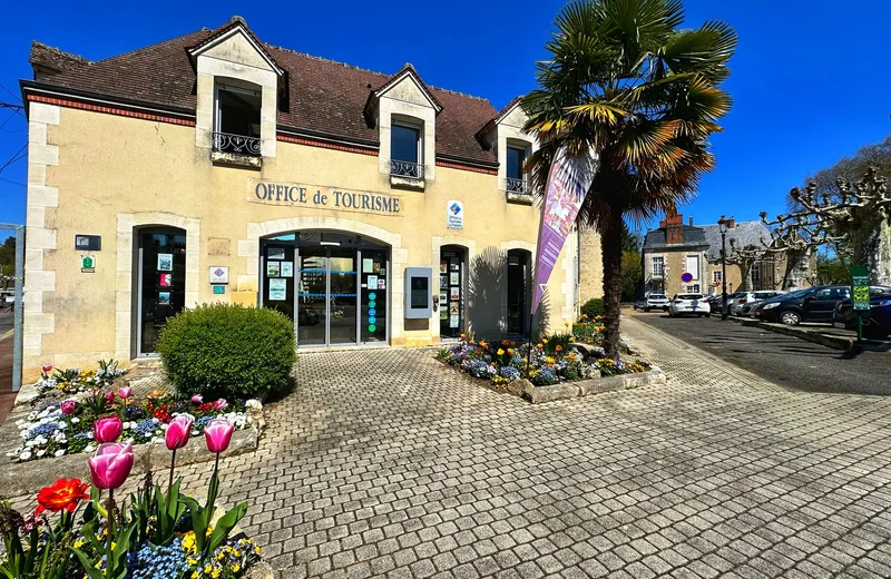 Briare - Office de Tourisme - bureau de Briare - façade