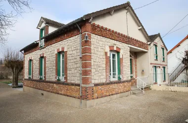 Gîte 2 pers. proche Montargis et canal du Loing