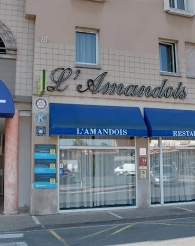 Hôtel-Restaurant L’Amandois