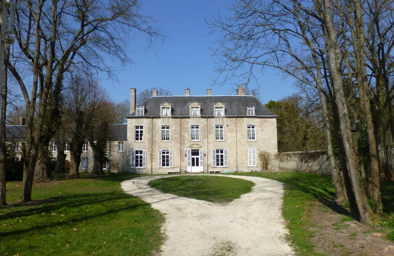 Château de Reuilly à Fay-aux-Loges