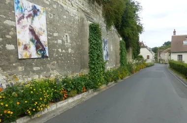 Visite du village fleuri de Veuil