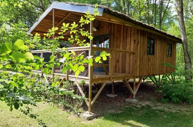 Parc Résidentiel de Loisirs – Les lodges en bois de la Ferme des poulardières