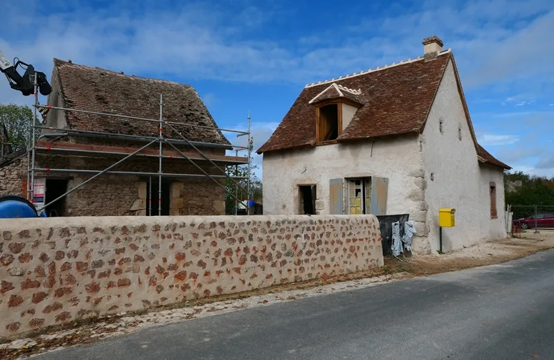 Balade découverte dans le village du Bouchet et du chantier de la Maison de la Rénovation