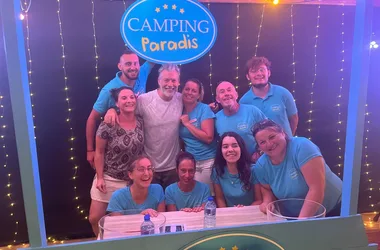 L'équipe du Camping Paradis L'Arada Parc - Sonzay