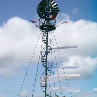 Mise en route de l’éolienne Bollée