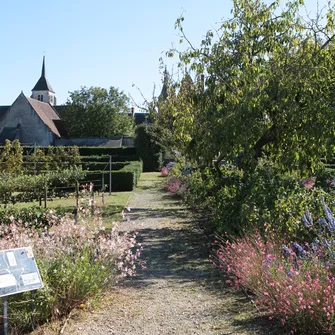 Exposition – Valérie Mréjen écrit Ronsard au château de Talcy