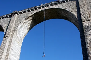 Accroduc – Saut à l’élastique