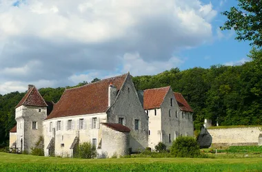 Château-Monastère de la Corroirie