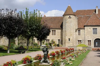 Visite Guidée du Coeur Historique de Saint-Amand-Montrond